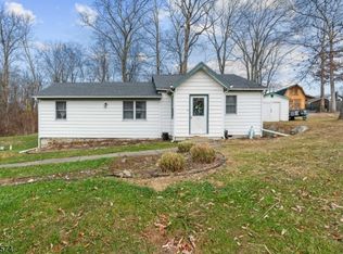 25 Longbridge Rd, Branchville, NJ 07826