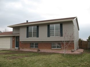 4312 Hummingbird Dr, Fort Collins, CO 80526