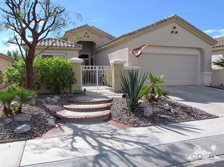 1st image of 78979 Cadence Ln