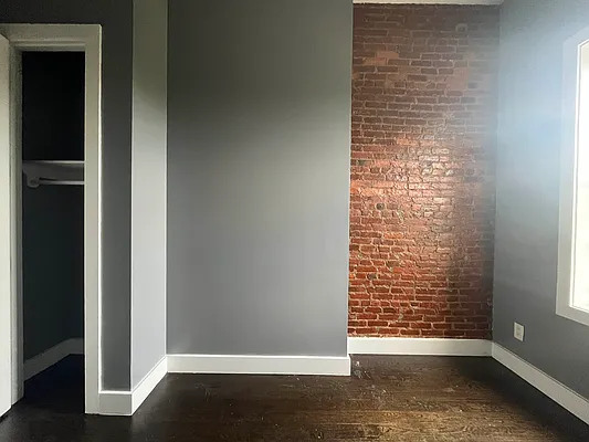 Rented by Yup Realty LLC | media 24