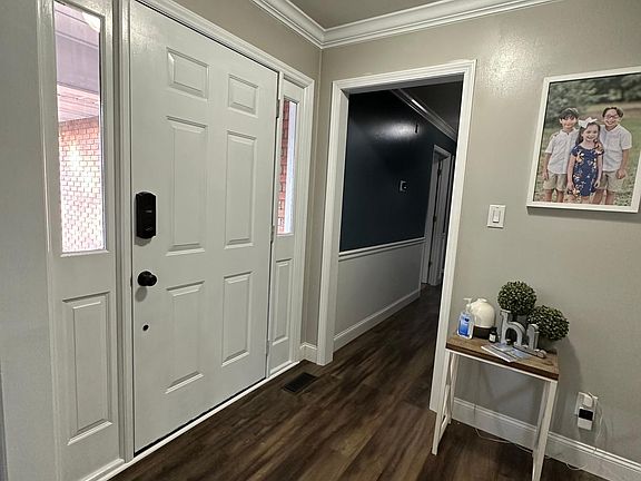 2nd image of 1531 Valley Breeze Cir