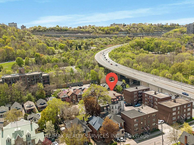 17 Webber Ave #2 — Photo 20