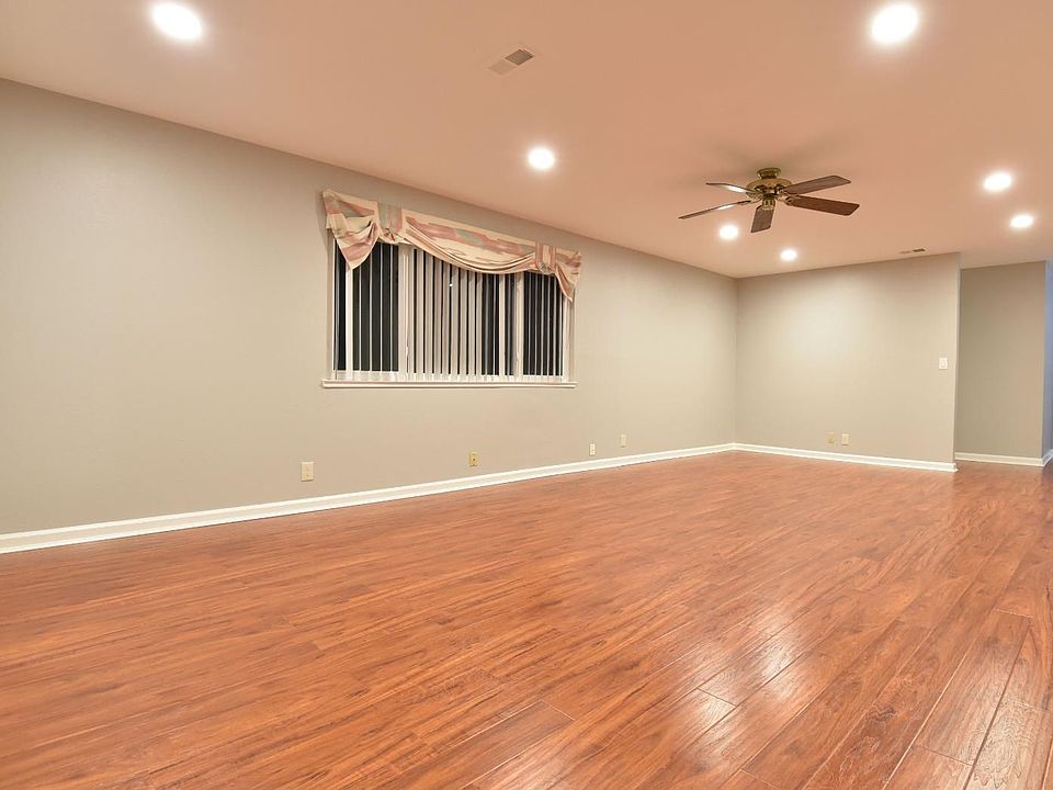 1st image of 1764 Noranda Dr APT 4