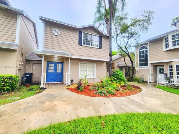 12201 SW 148th St APT 1001, Miami, FL 33186