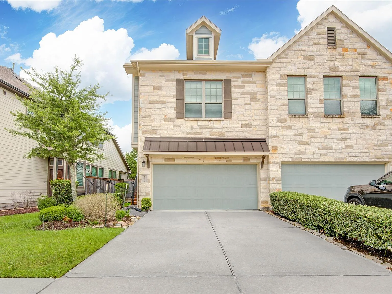 3 bed, 2.5 bath, 2020 sqft, $2,750 — Photo 3