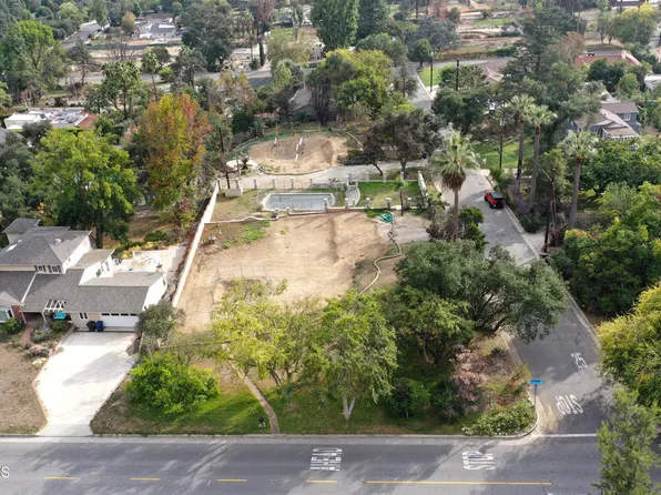 1808 E Altadena Dr, Altadena, CA 91001