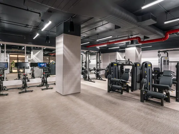 70 West 37th Street image 11 of 17