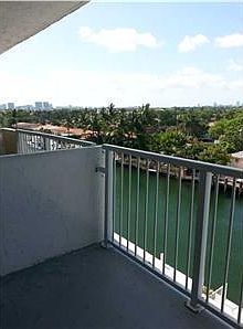 3rd image of 2020 NE 135th St APT 606