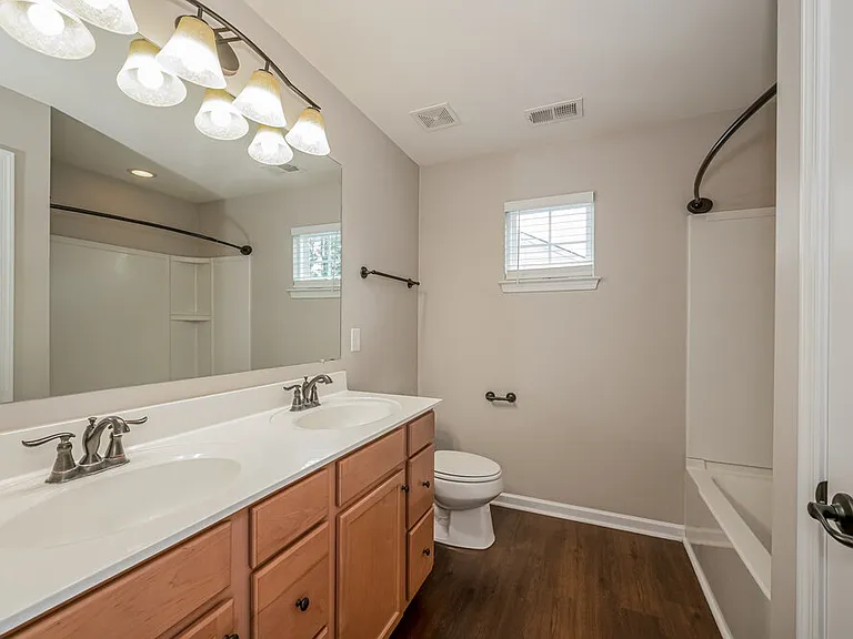 2642 Apple Cross Ct — Photo 13
