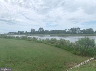 28740 W Court Rd, Marion, MD 21838