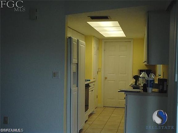 5th image of 144 SE 22nd St
