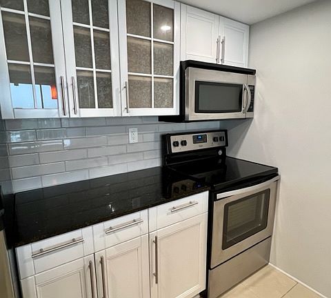 3rd image of 7601 E Treasure Dr APT 1501