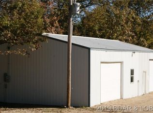 207 Old Glory Rd, Montreal, MO 65591