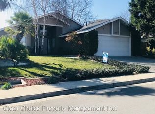 336 Crazy Horse Dr, Paso Robles, CA 93446