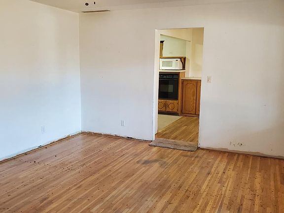 4th image of 1116 Westhaven Dr