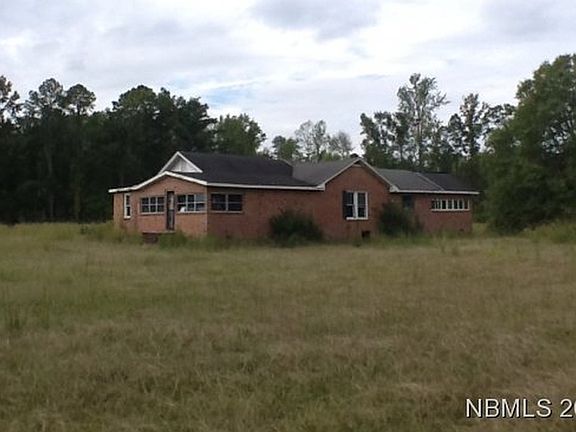 3222sqf Brick Ranch House