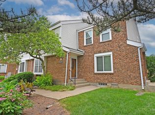4102 Independence Dr, Cincinnati, OH 45255