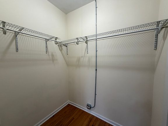 4th image of 2661 N Spaulding Ave #124A