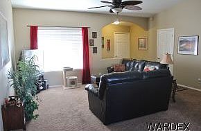 3rd image of 2565 Palisades Dr