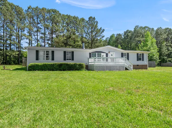 109 Winding Creek Dr, Youngsville, NC 27596