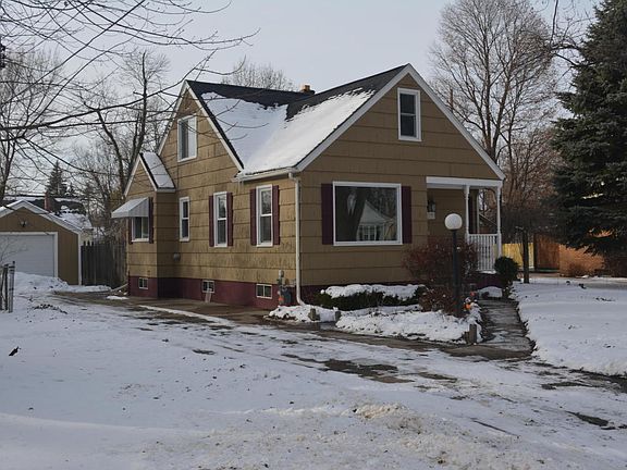 3rd image of 19 21st St N
