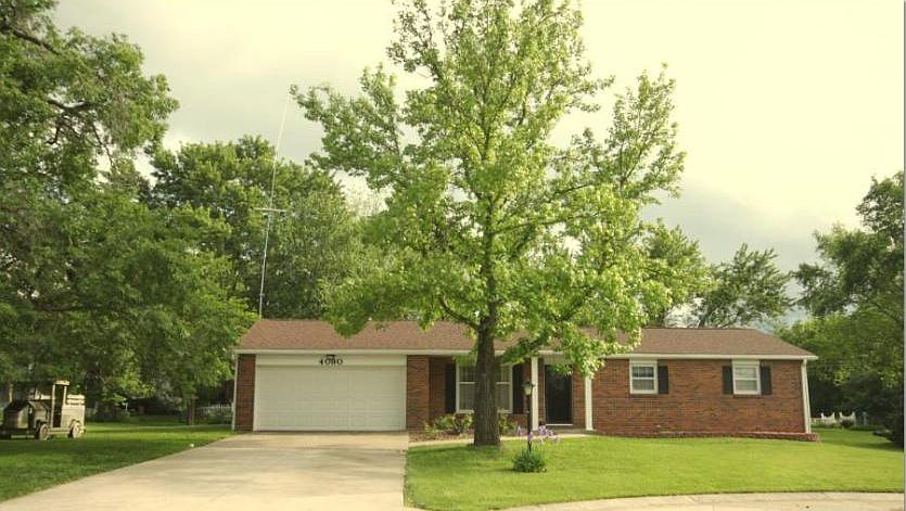 1st image of 4080 E Victoria Ct