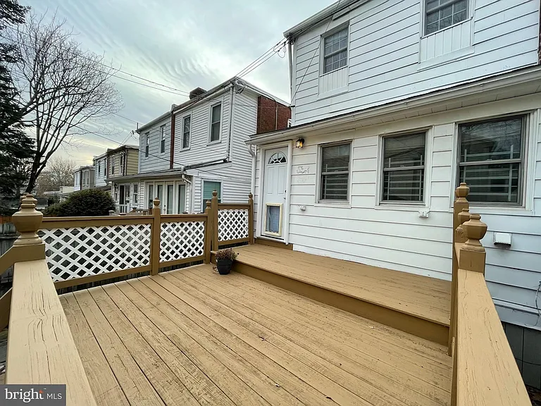 303 S Olive St #1 — Photo 11