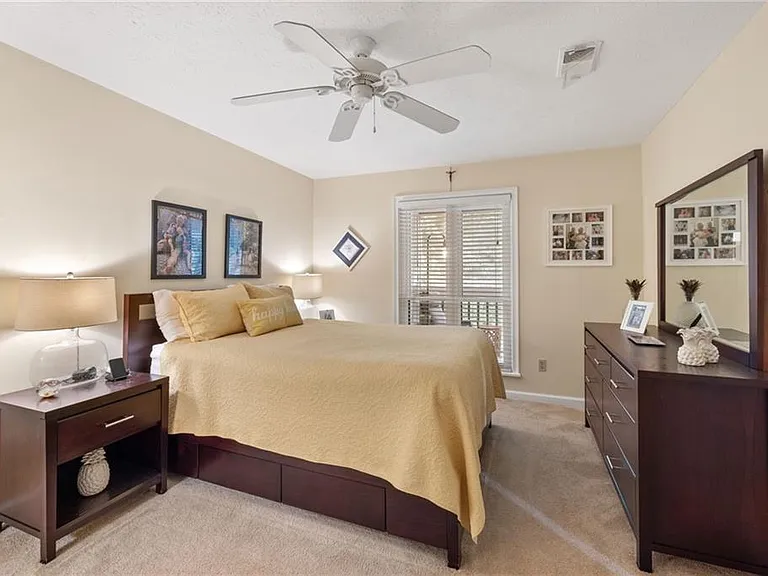 525 Warm Springs Cir — Photo 9