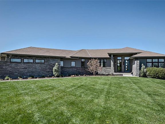 4th image of 10006 Windsor Dr