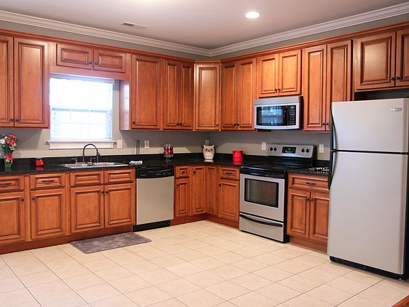 3rd image of 1654 Crosswinds Trl NE #Ne