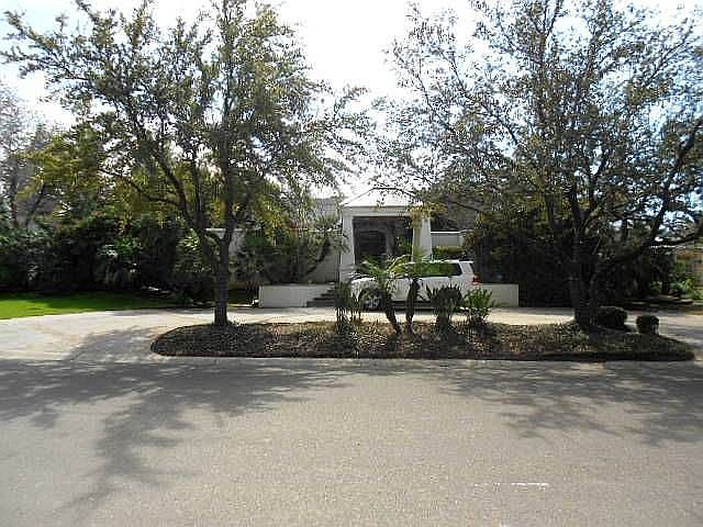 1st image of 204 Brand Dr