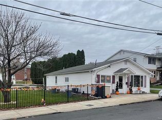 136 S Convent Ave, Nazareth, PA 18064