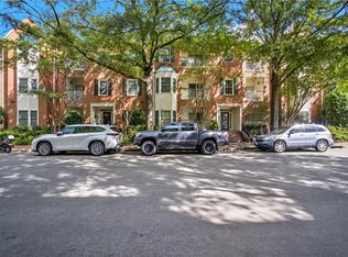 230 College Pl APT 213, Norfolk, VA 23510