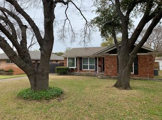 704 Sherwood Dr, Richardson, TX 75080