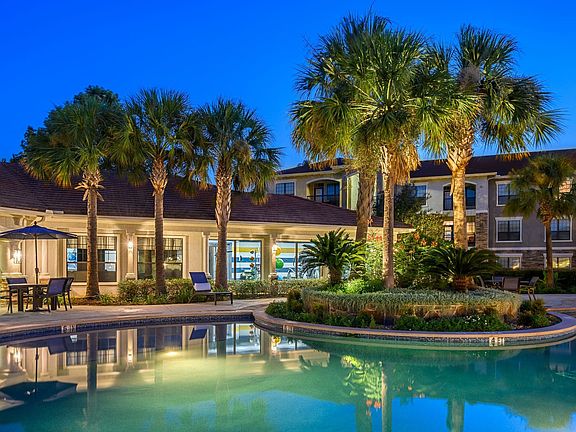 Marquis Lakeline Station Apartment Rentals Austin, TX