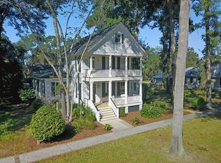 35 Wrights Point Cir, Beaufort, SC 29902
