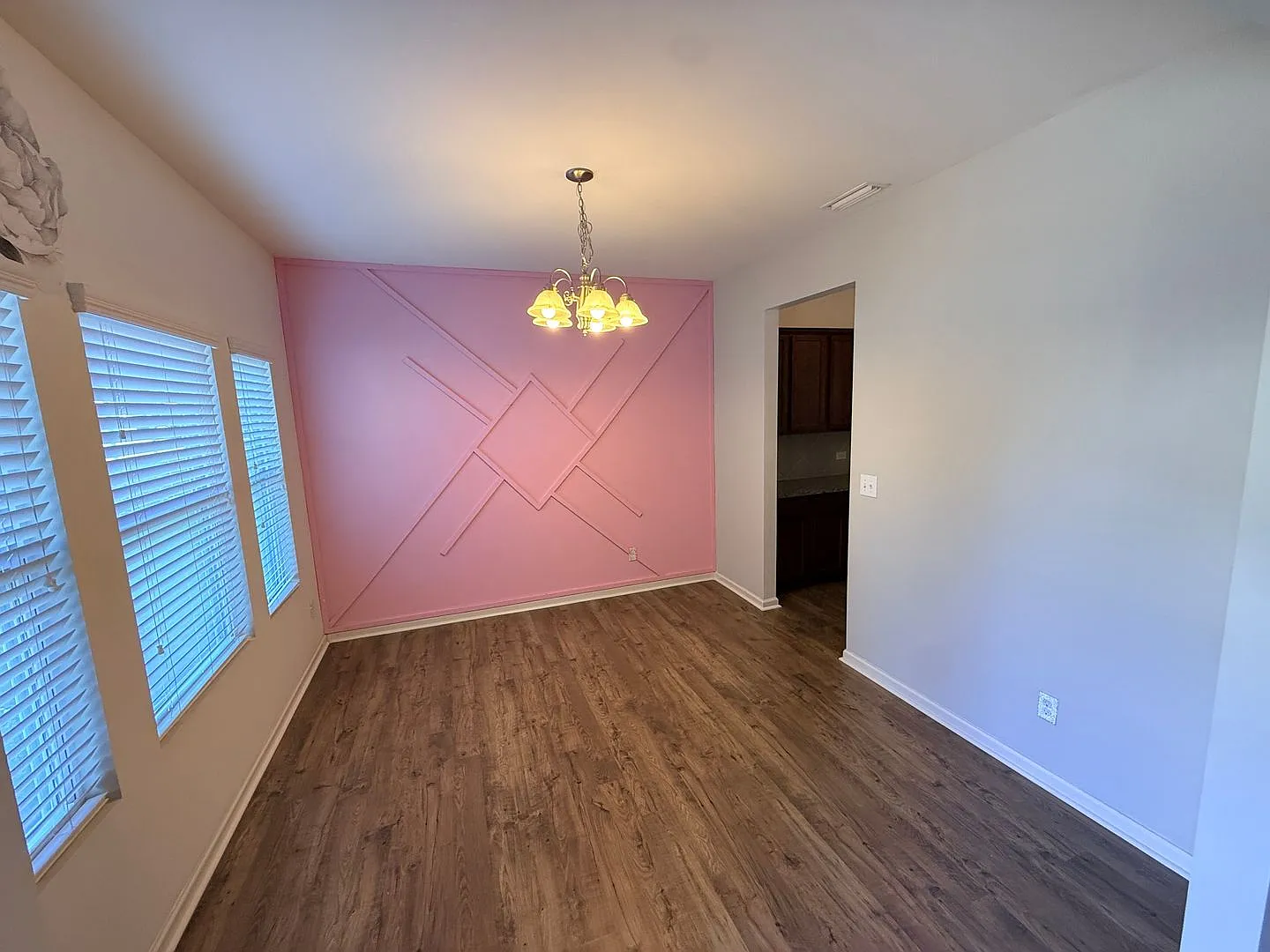 Beautiful Home In Clover — Photo 3
