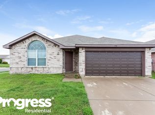 354 Dakota Dr, Arlington, TX 76002
