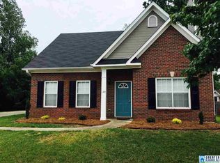 120 Meadow View Cir, Pelham, AL 35124