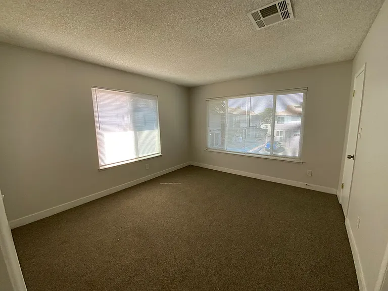 3361 Civic Center Dr #H — Photo 23