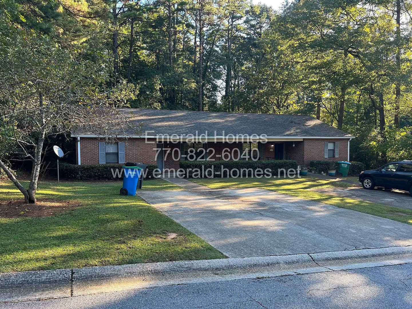 3125-3127 Sarah Lou Drive — Photo 1