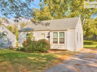 3518 NE 53rd St, Kansas City, MO 64119
