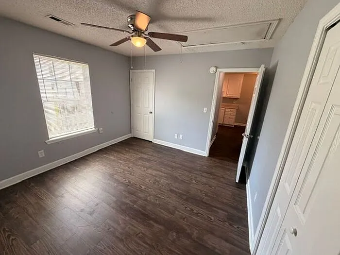 948 Wildwood Ln — Photo 17