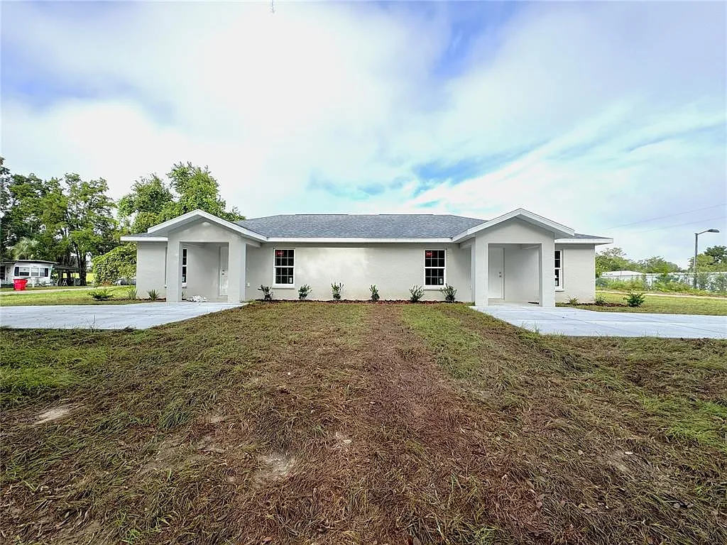 2 bed, 2.0 bath, 930 sqft, $1,500 — Photo 2