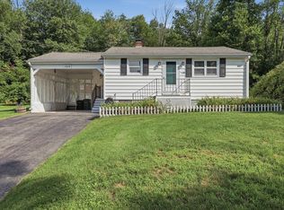109 Greenwood Pl, Gardner, MA 01440
