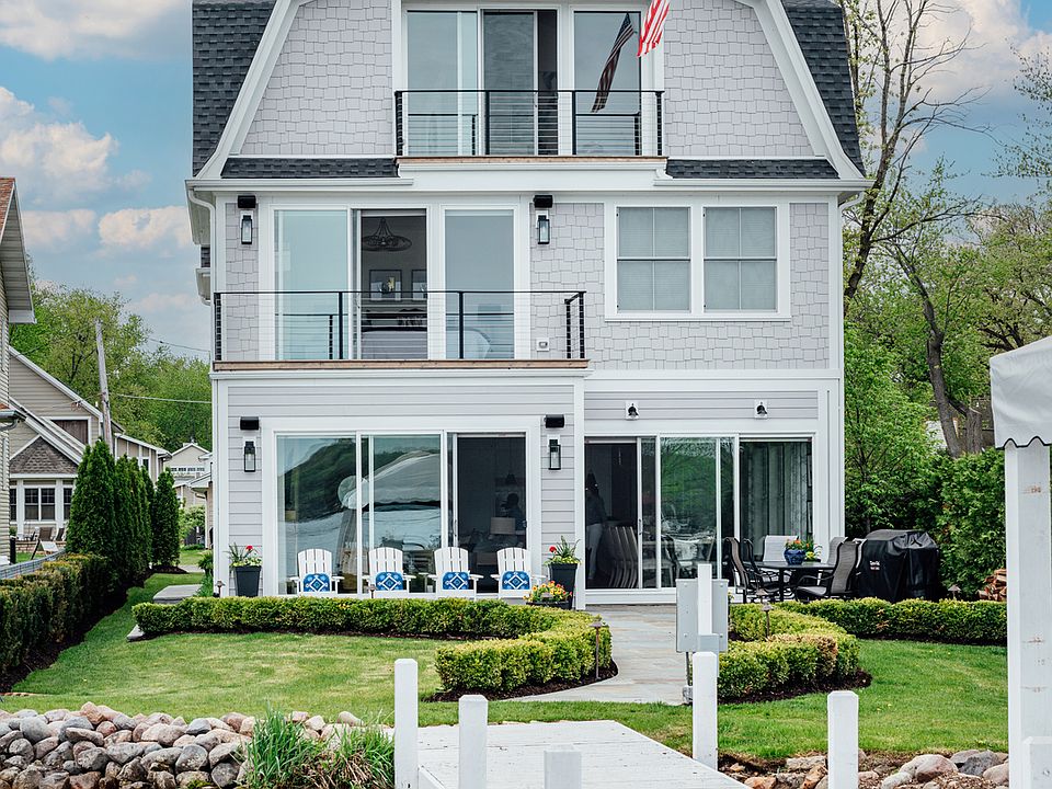 1st image of W3298 Park Dr