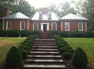 6387 Swains Rd, Marshall, VA 20115