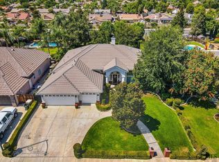 10900 Bellfounder Dr, Bakersfield, CA 93312