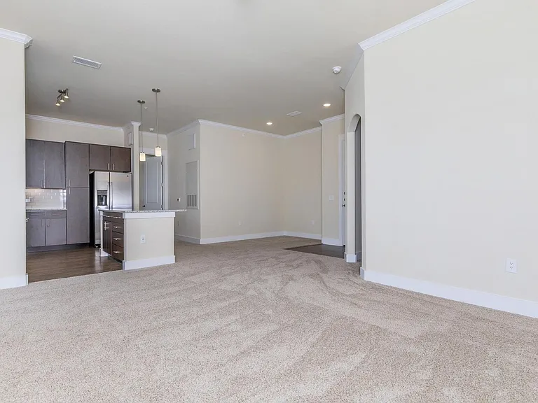 7600 Mason Rd — Photo 17