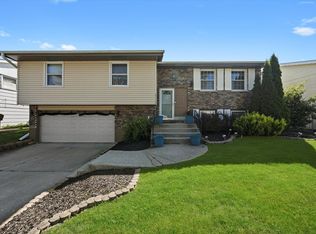 17115 Magnolia Dr, Hazel Crest, IL 60429